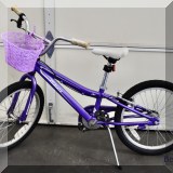 L14. Specialized Hotrock kid's bicycle. 